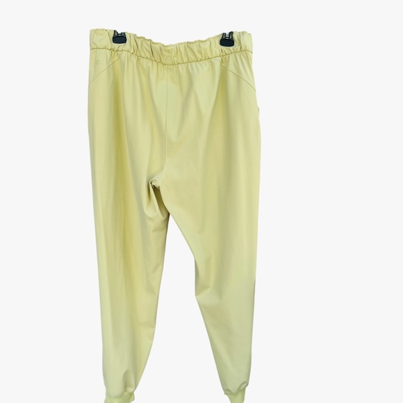 Lululemon Athletica High-Rise Stretch Full Length Jogger Pants - Finch Yellow - Picture 4 of 12